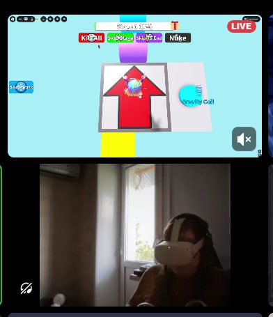 Файл:Илья играет в Roblox в очках виртуальной реальности Oculus Quest.jpg