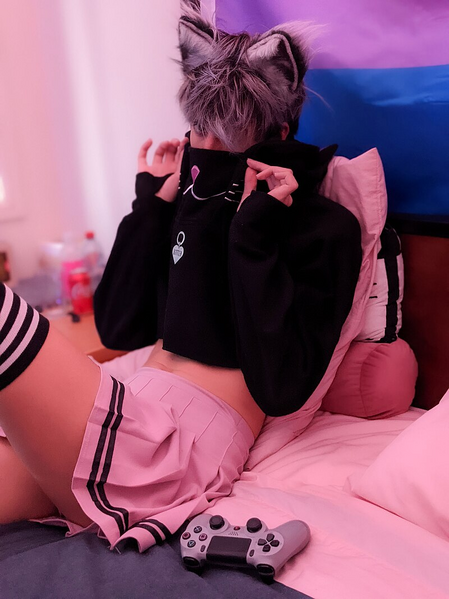 Файл:FemboyPicture.png